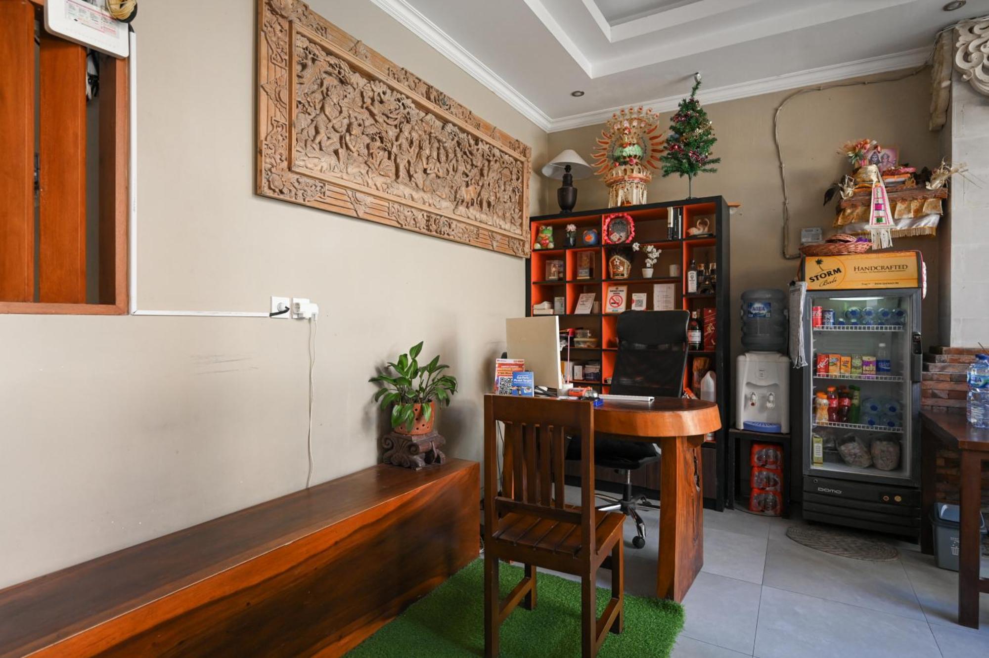 RedDoorz near Mertasari Beach 2 Pesanggaran Zewnętrze zdjęcie