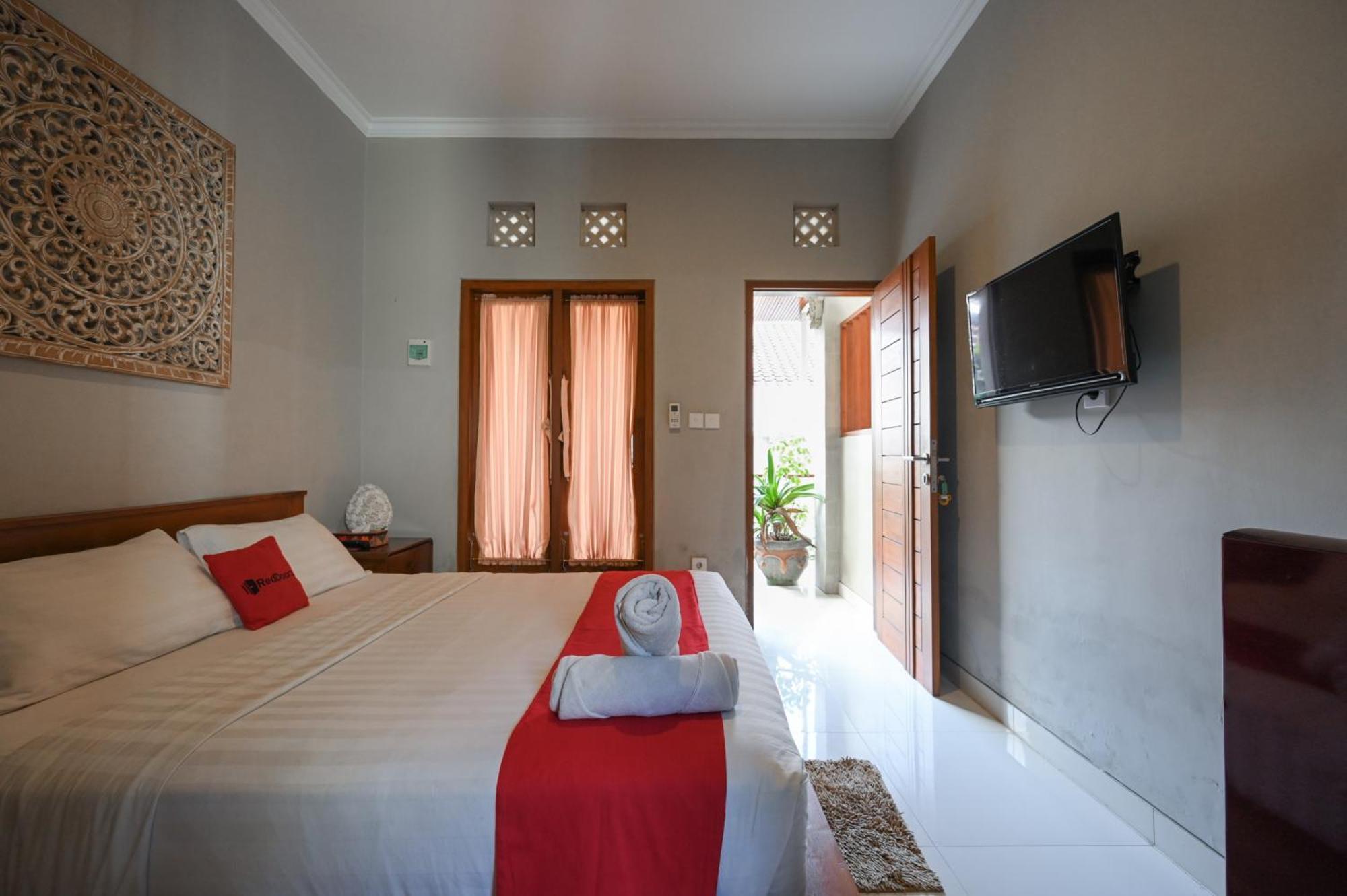 RedDoorz near Mertasari Beach 2 Pesanggaran Zewnętrze zdjęcie