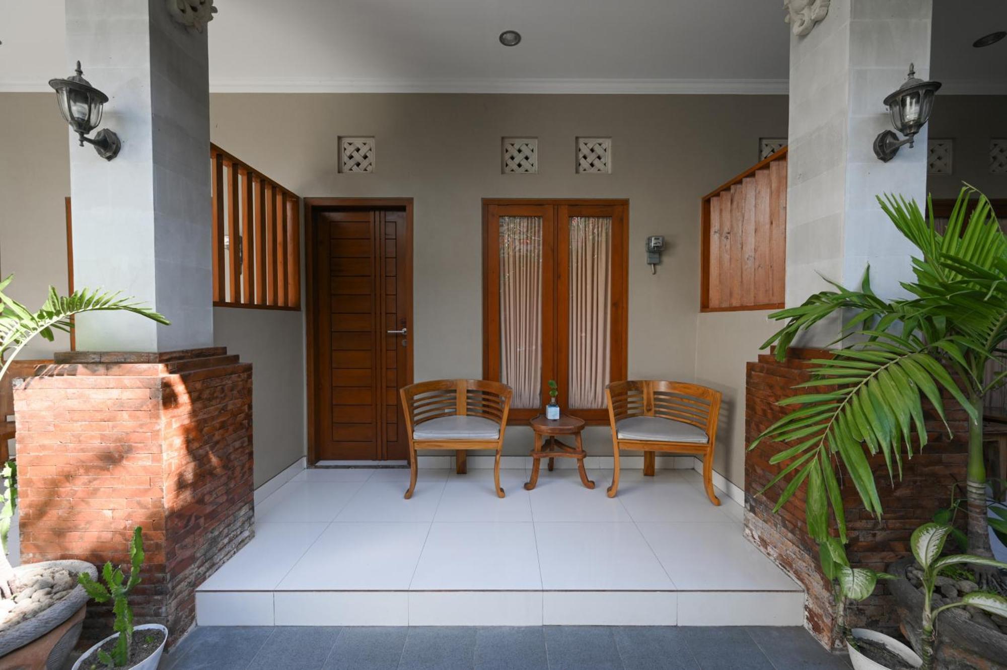 RedDoorz near Mertasari Beach 2 Pesanggaran Zewnętrze zdjęcie
