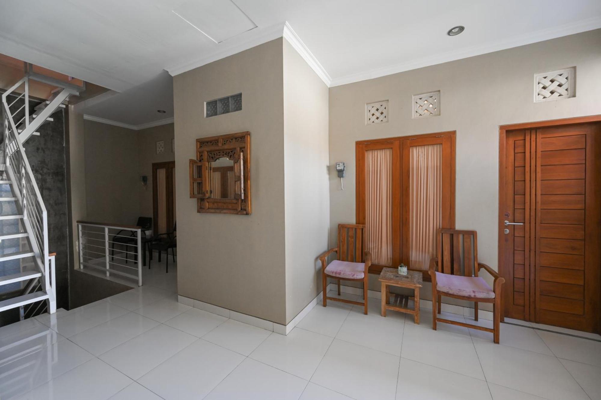 RedDoorz near Mertasari Beach 2 Pesanggaran Zewnętrze zdjęcie