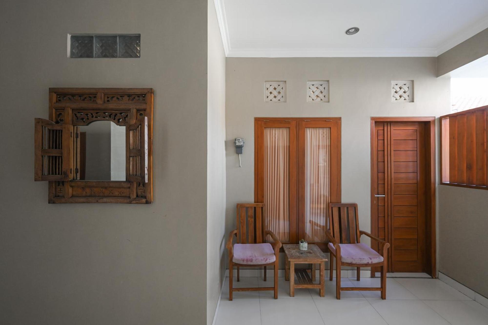 RedDoorz near Mertasari Beach 2 Pesanggaran Zewnętrze zdjęcie