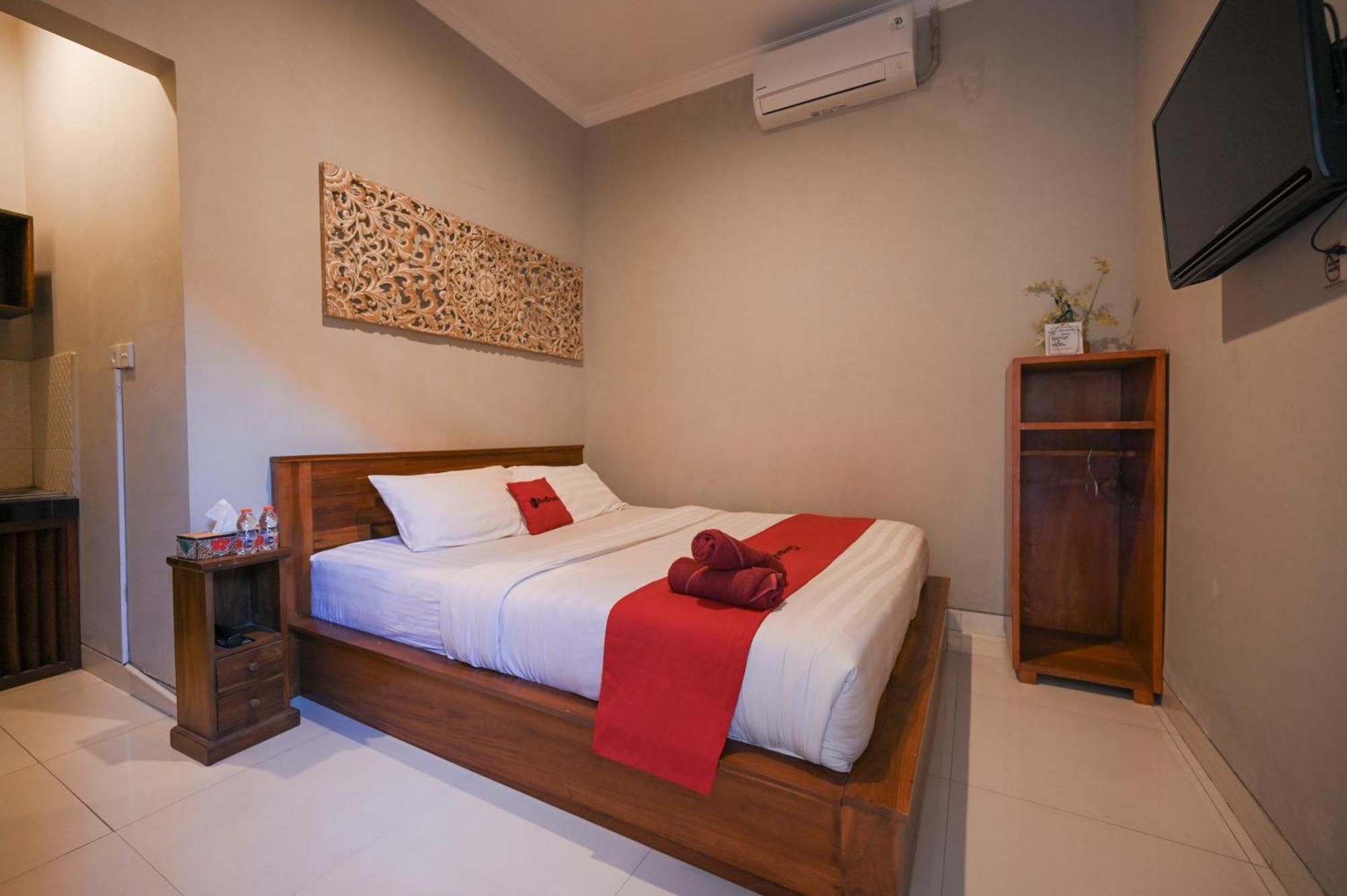 RedDoorz near Mertasari Beach 2 Pesanggaran Zewnętrze zdjęcie