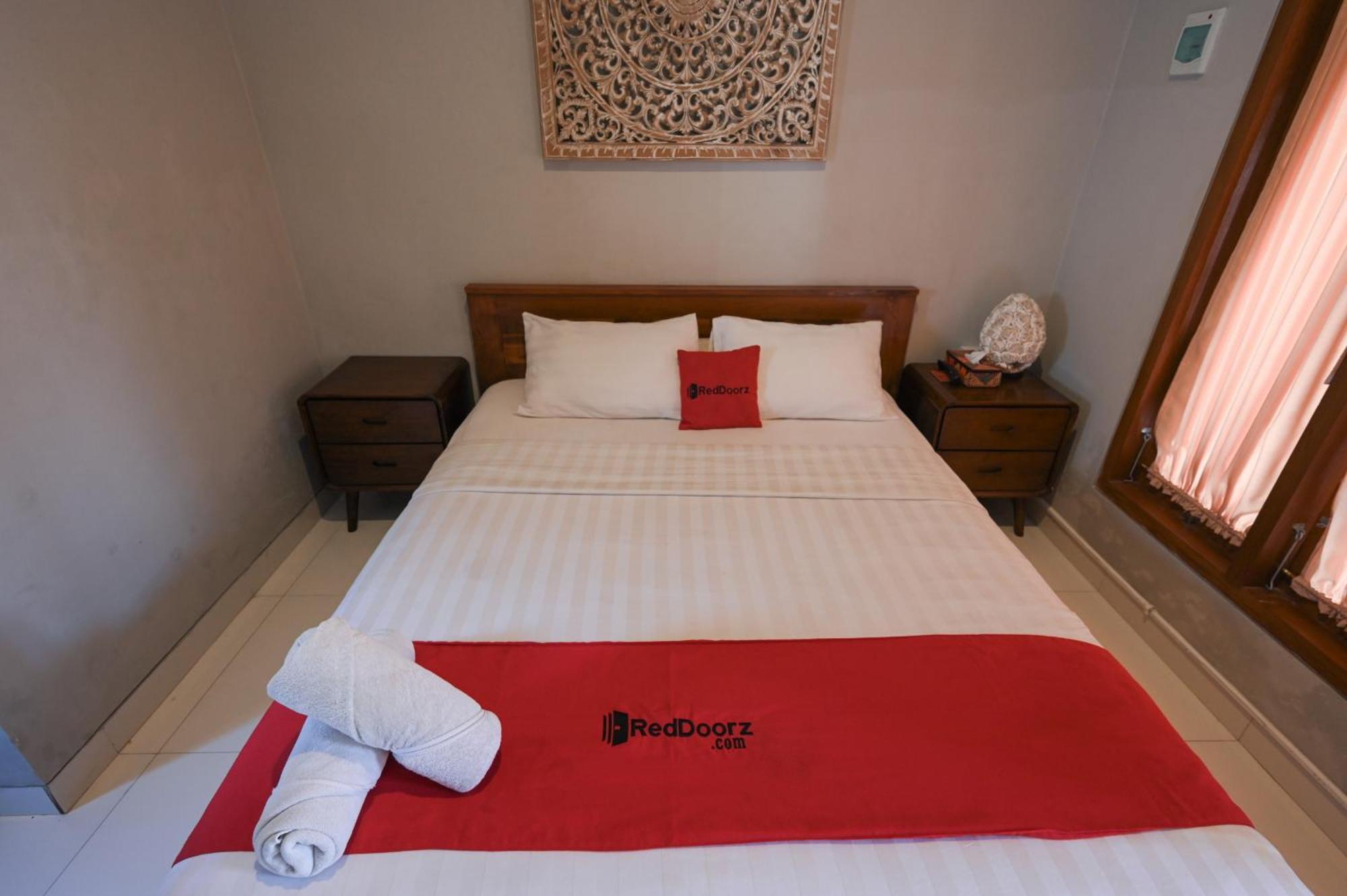 RedDoorz near Mertasari Beach 2 Pesanggaran Zewnętrze zdjęcie