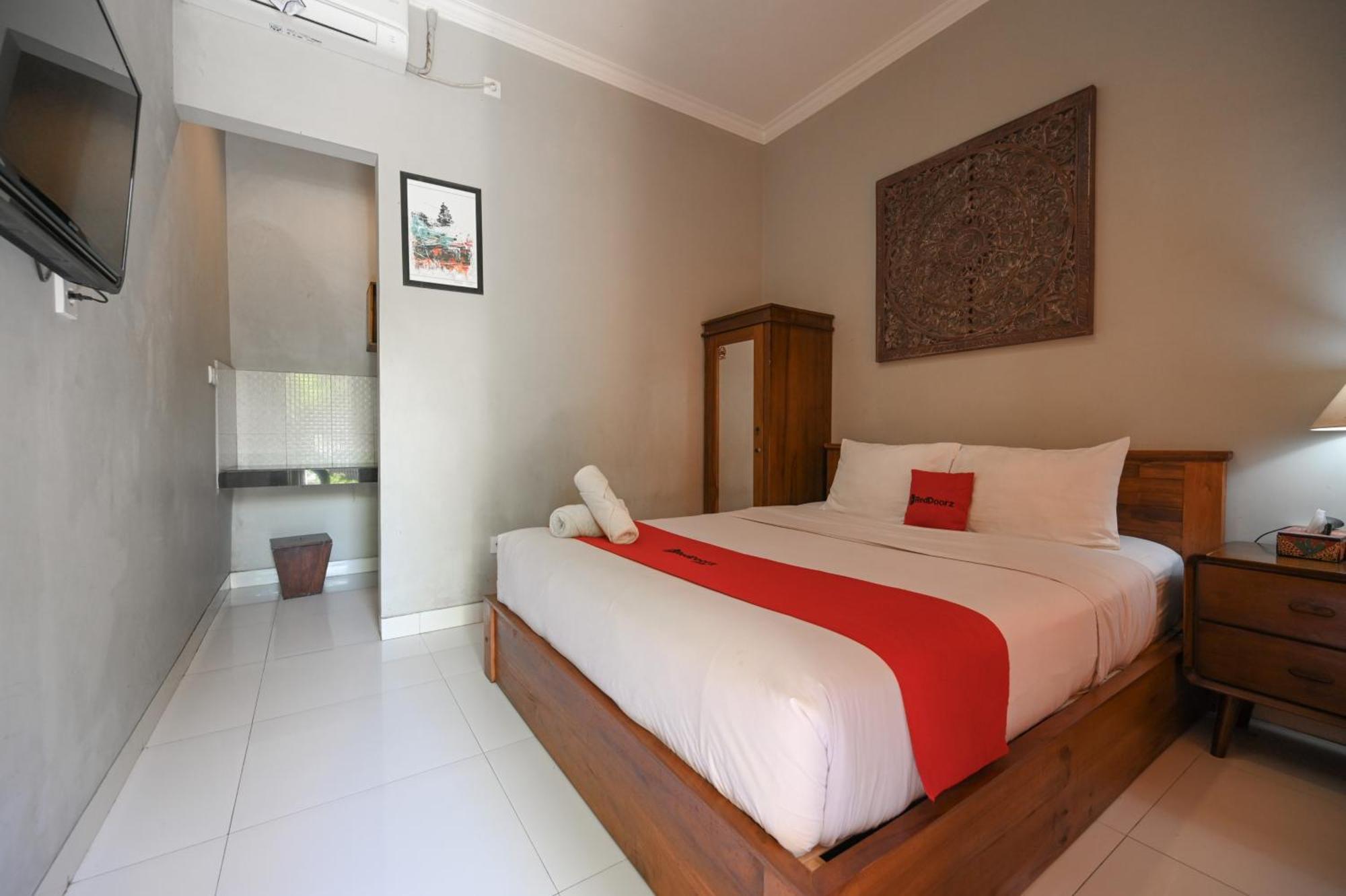 RedDoorz near Mertasari Beach 2 Pesanggaran Zewnętrze zdjęcie